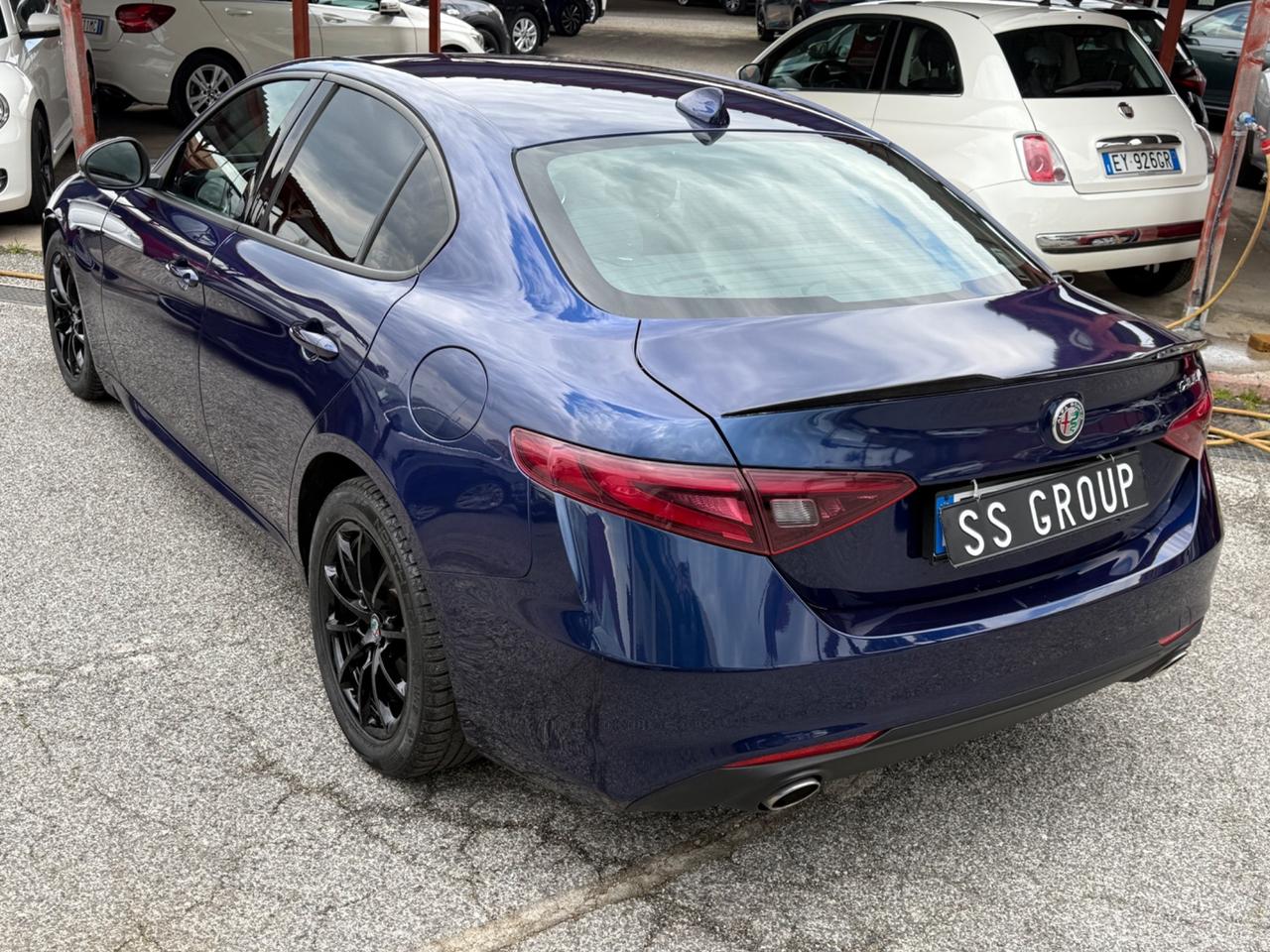 Giulia 2.2 180 CV- Sport-rate-garanzia-permute-E6