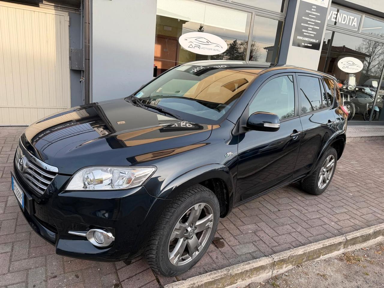 Toyota RAV 4 Crossover 2.2 D-CAT A/T 150CV