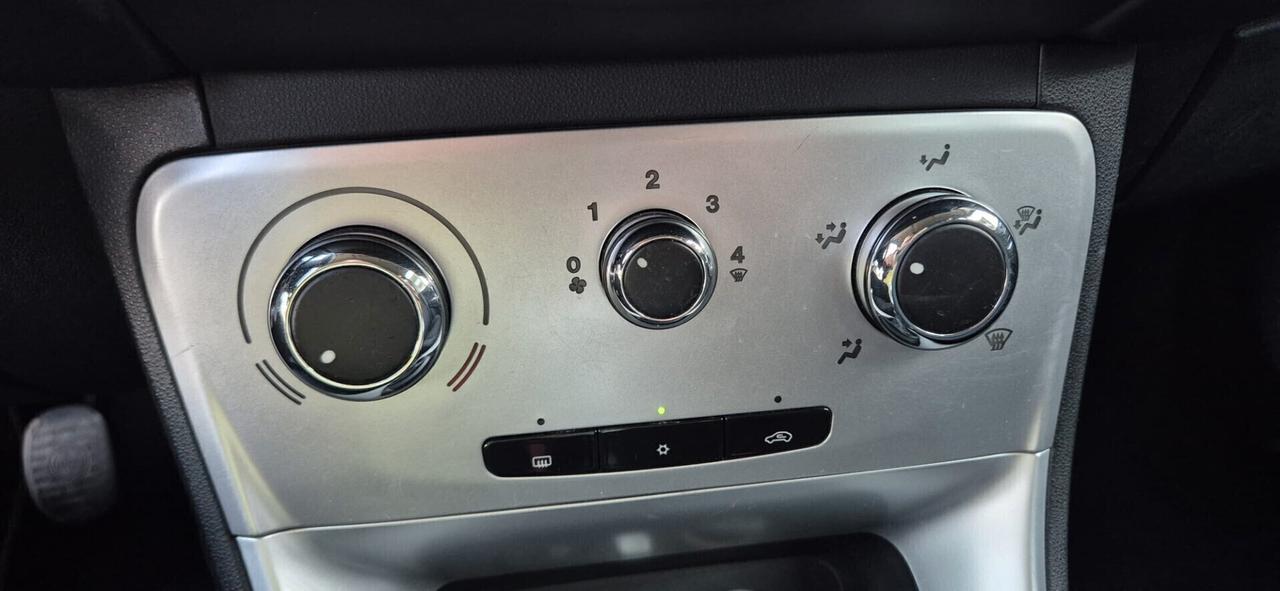 Lancia Delta 1.4 T-Jet 120CV EcochicGPL- 11/2013