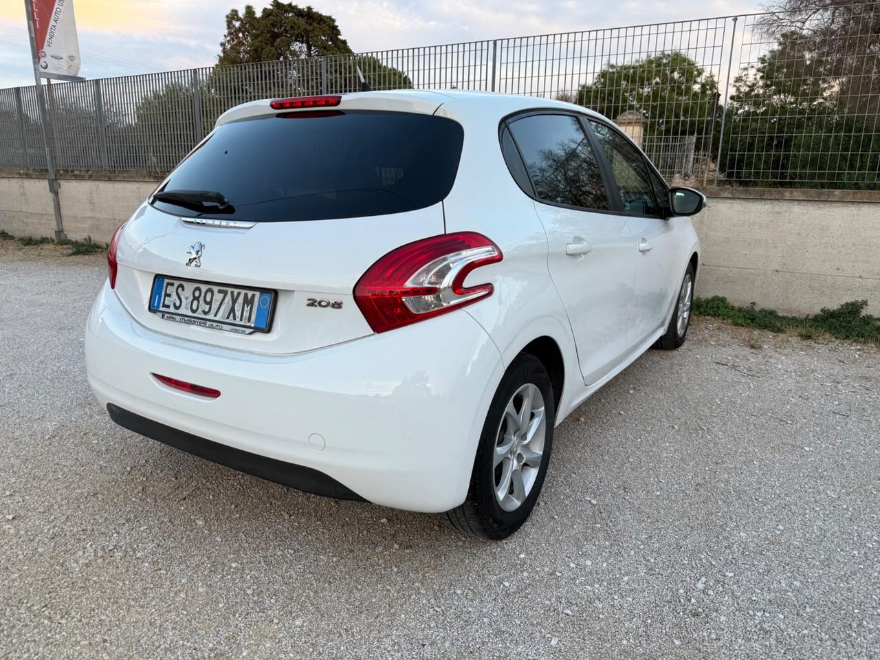 Peugeot 208 1.4 HDi 68 CV 5 porte Active