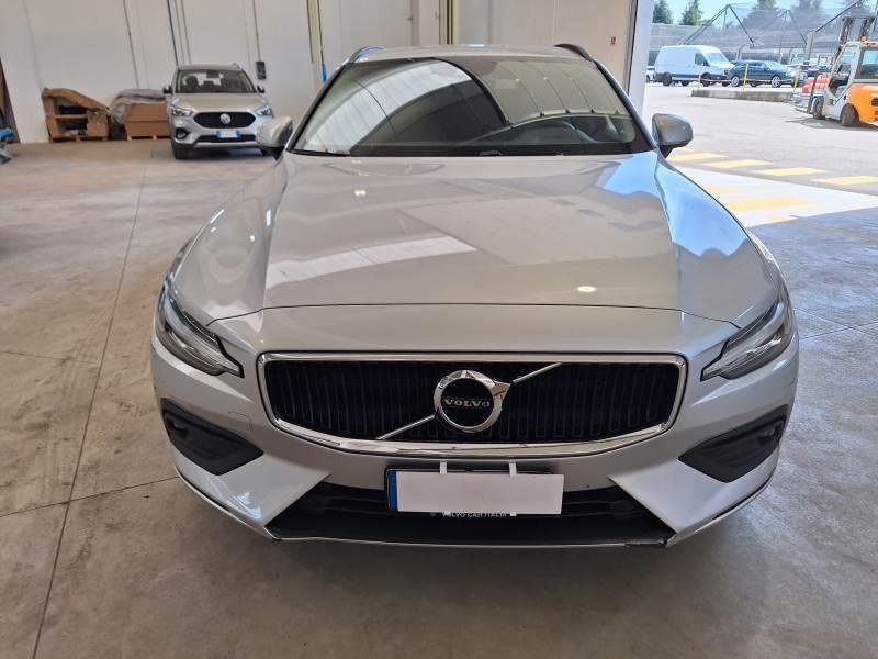 Volvo V60 2.0 B4 Momentum Business Pro