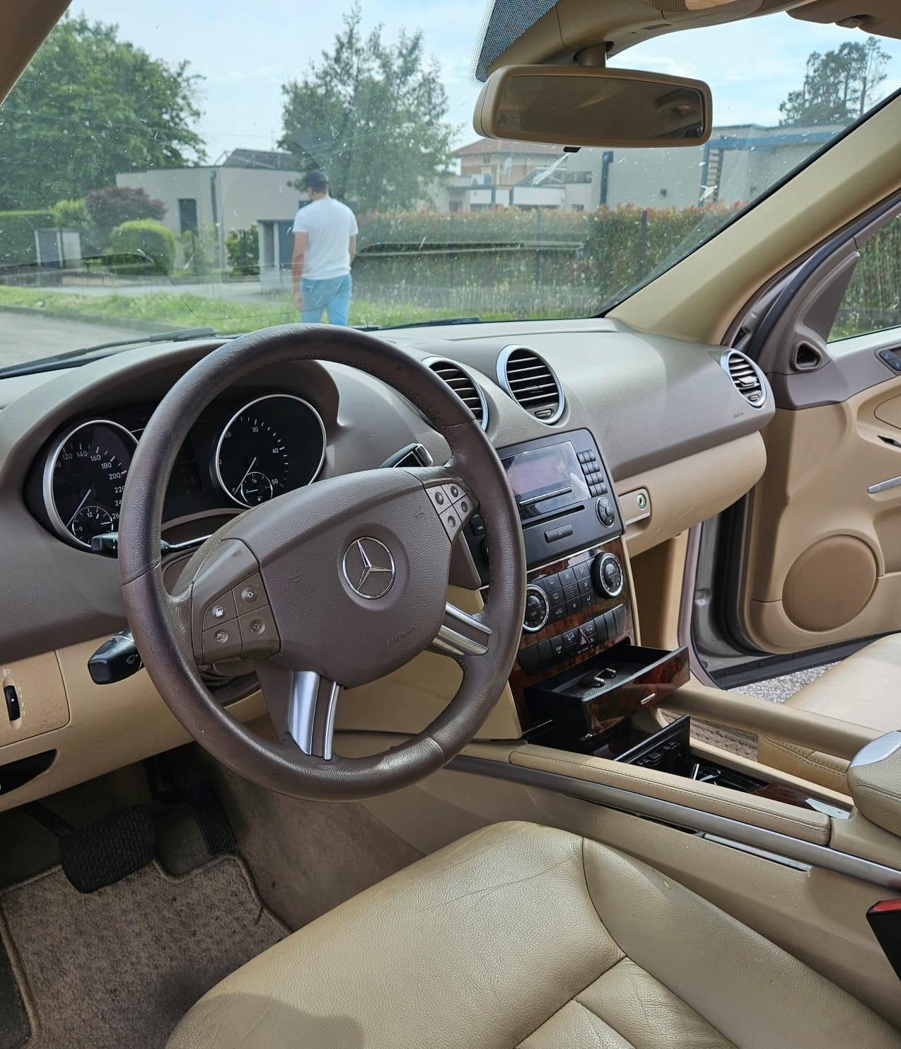 Mercedes-benz ML 320 cdi SPORT