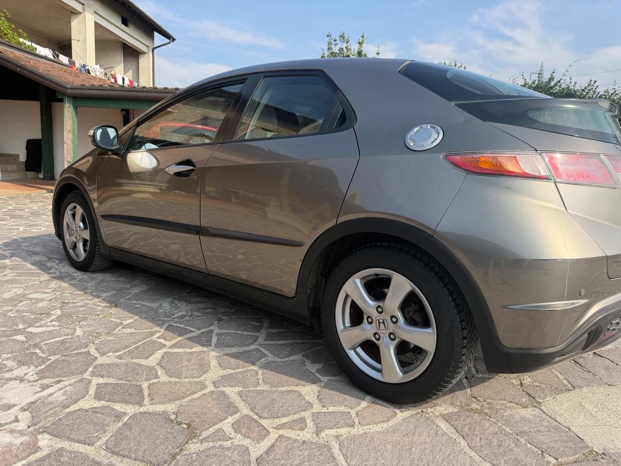 Honda Civic 1.4 i-DSi 5p. Sport neopatentato