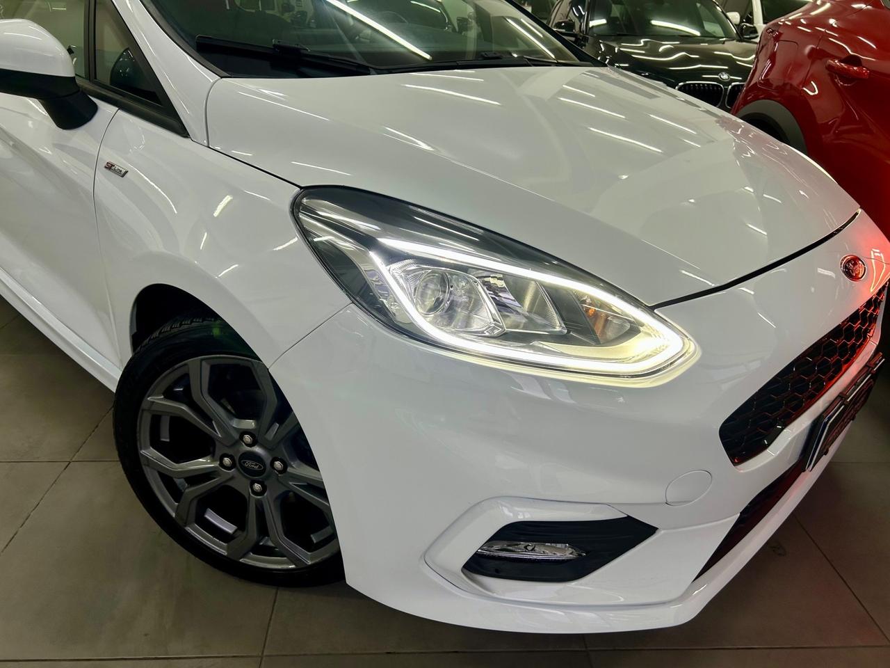 Ford Fiesta 1.5 TDCi ST LINE finanziabile