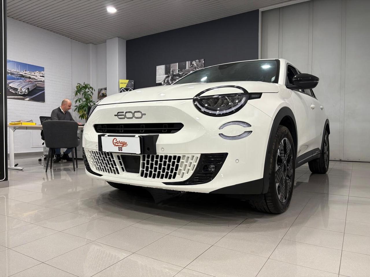 Fiat 600 1.2 hybrid La Prima 110cv auto