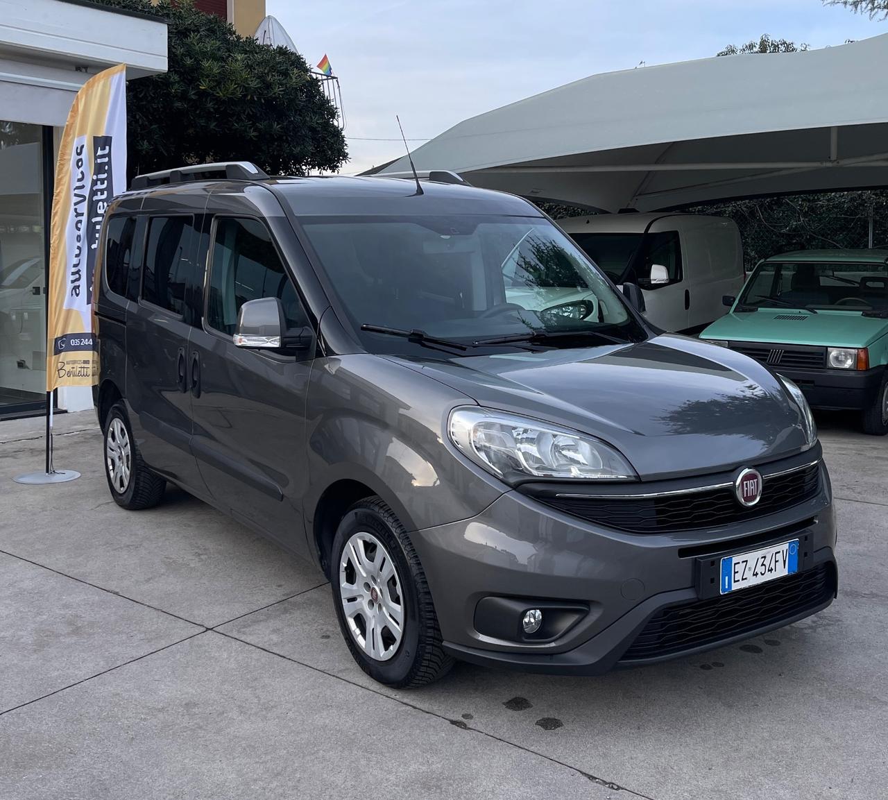 Fiat Doblò 1.6 MJT 16V 105CV Lounge Autocarro 5 posti N1
