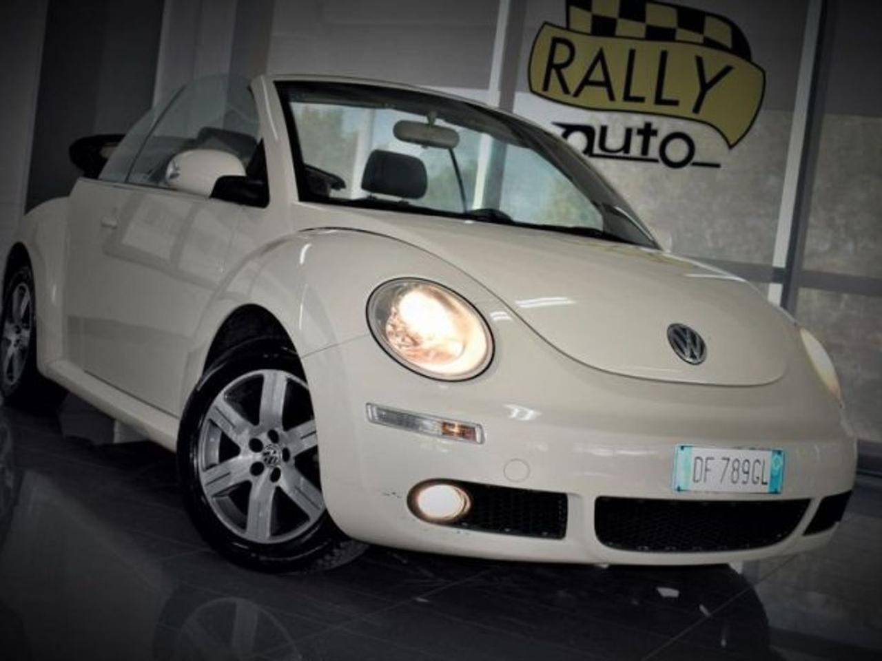 Volkswagen Maggiolino Cabrio 1.9 Tdi Higline