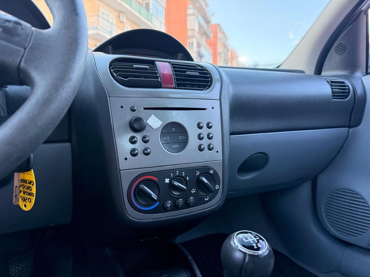 Opel Corsa 1.2i 16V cat 5 porte Enjoy
