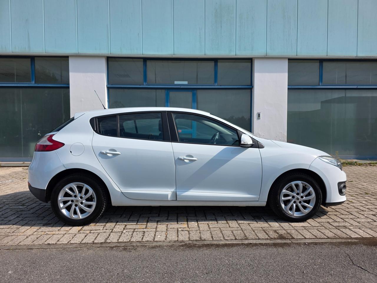 Renault Megane Mégane 1.5 dCi 110CV Start&Stop ESM Wave