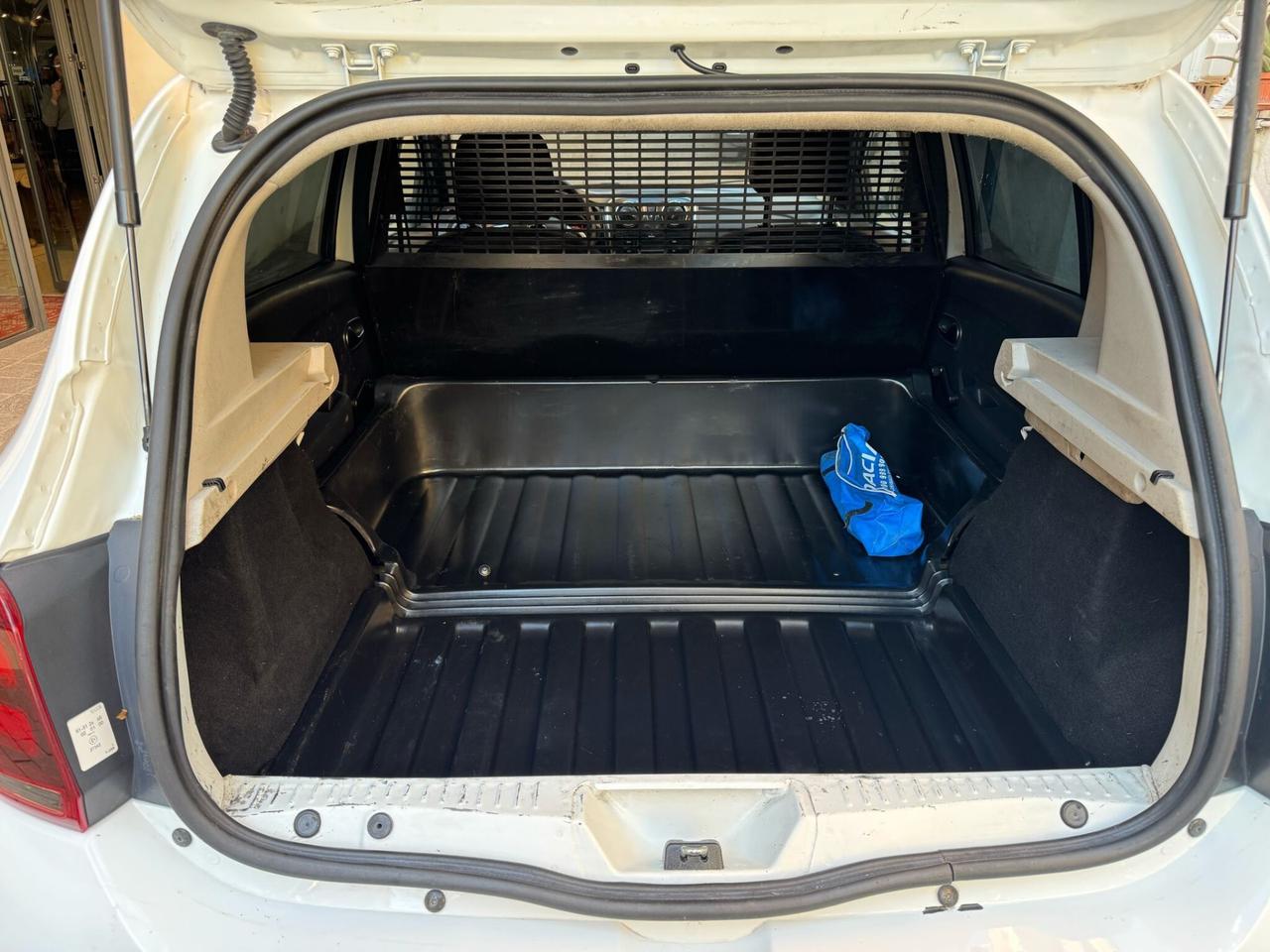 Dacia Sandero 0.9 tce 90cv GPL AUTOCARRO