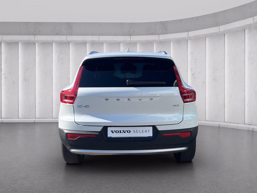 VOLVO XC40 2.0 b3 Core auto del 2025