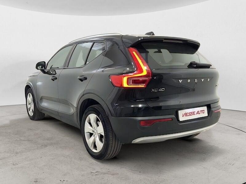 Volvo XC40 T2 Geartronic Momentum
