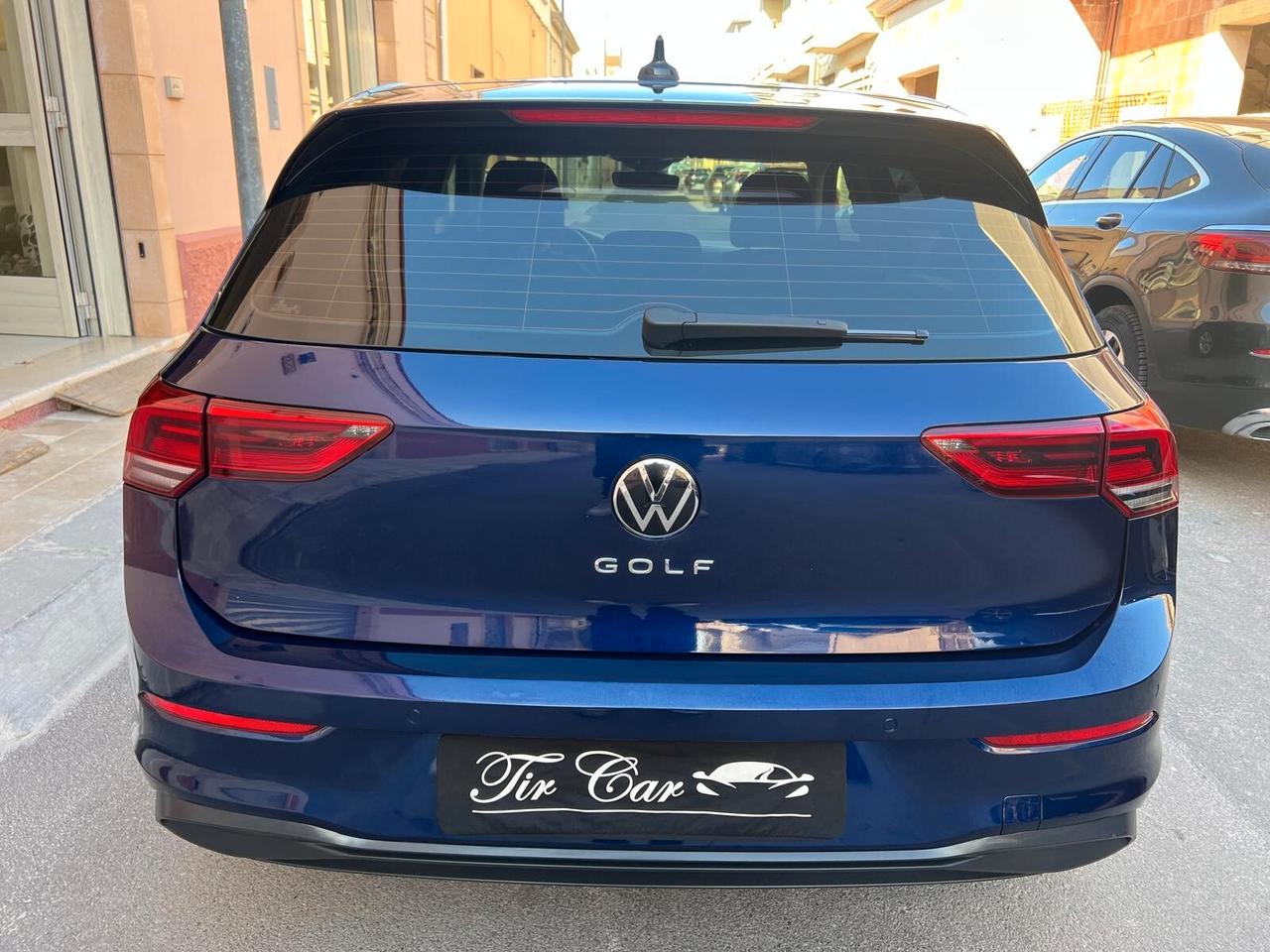 VOLKSWAGEN GOLF VIII 2.0 TDI 150CV DSG NAVI CAM LED AMBIENT ANNO 2021