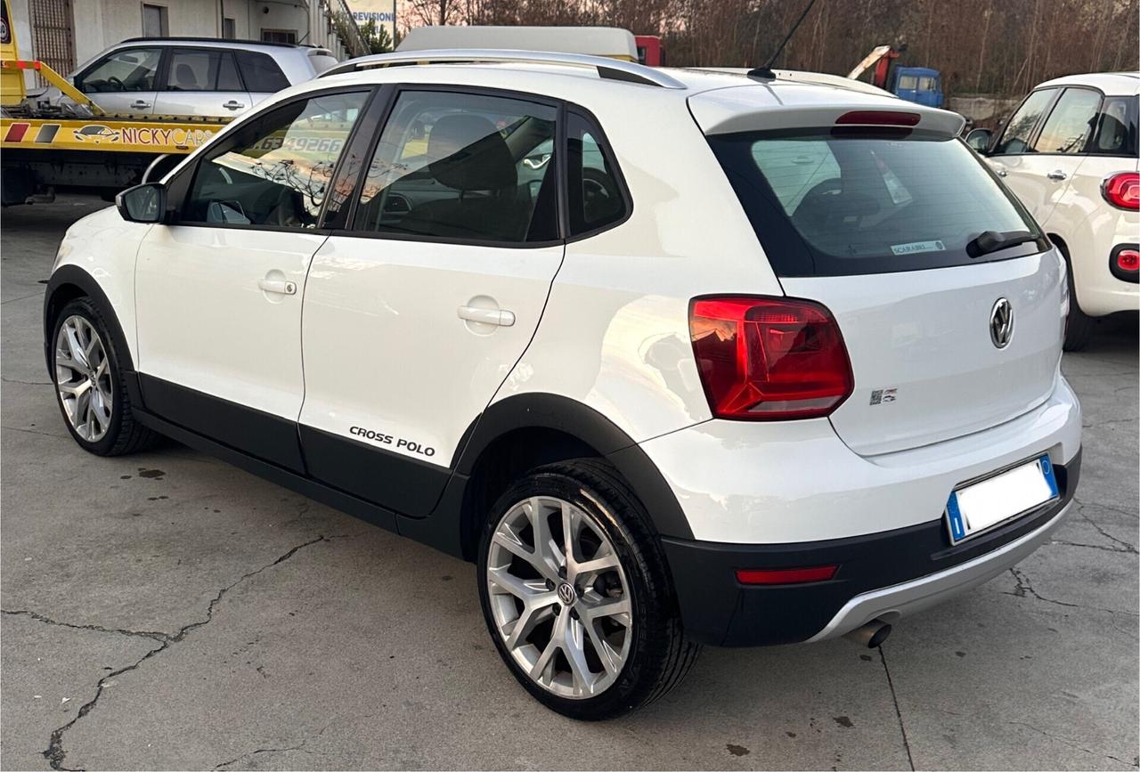 Volkswagen Polo CROSS 1.4 TDI 90 CV 5p. Highline BlueM