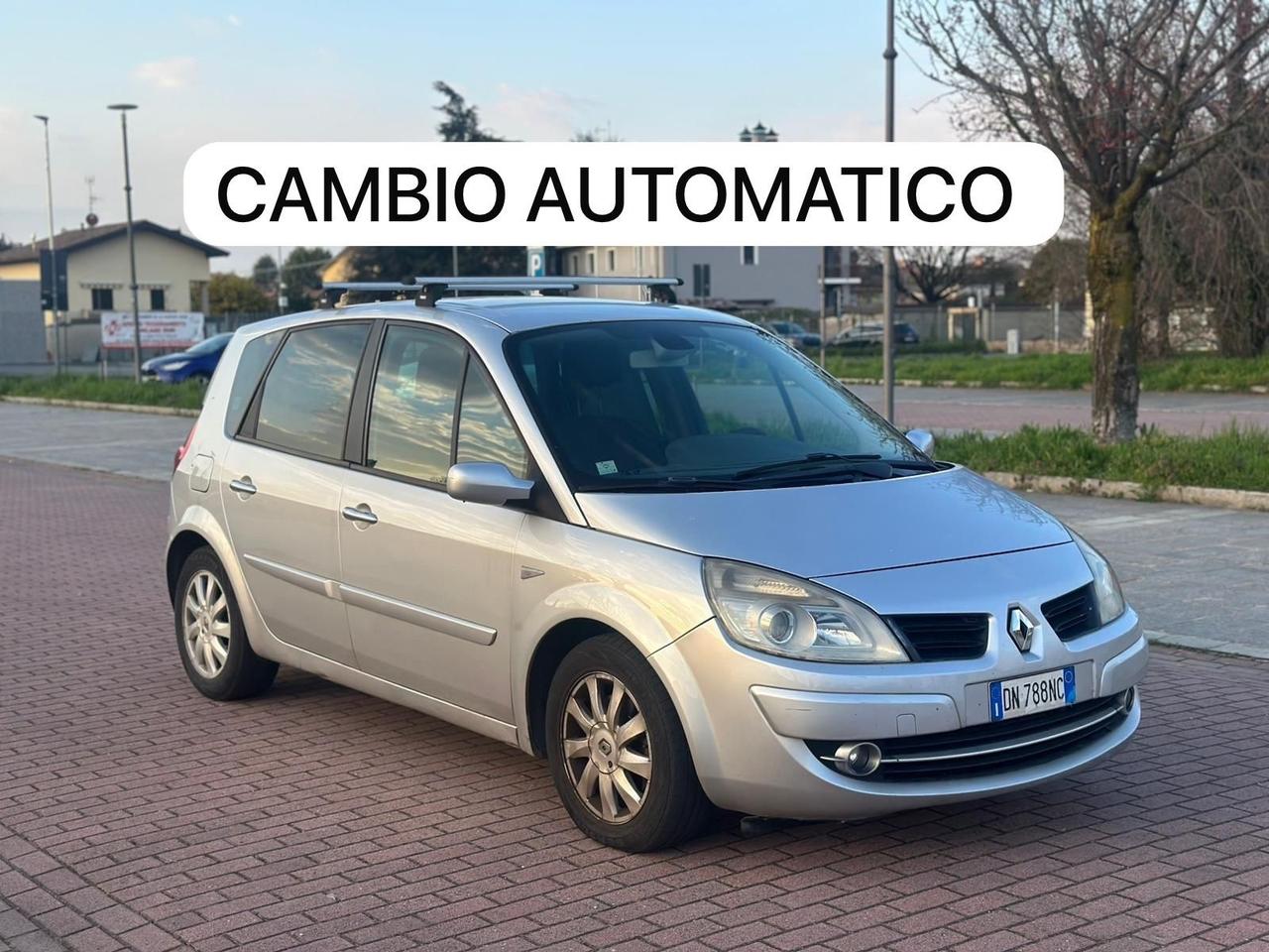 Renault Scenic Scénic 1.9 dCi/130CV Serie Speciale PlayStation Portable
