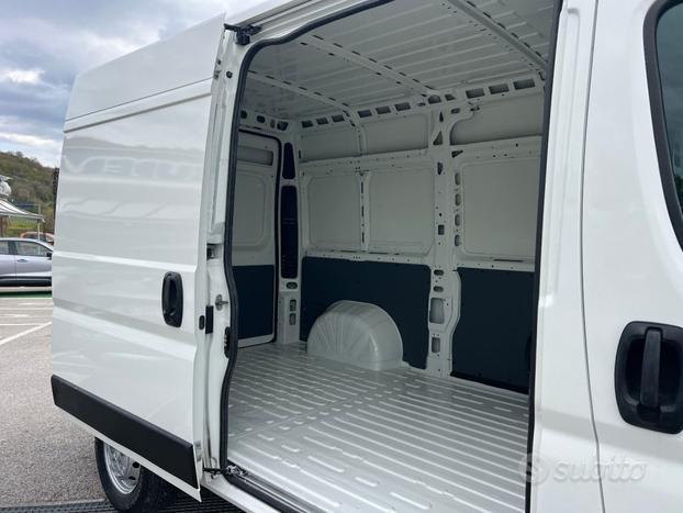 FIAT Ducato Peugeot Boxer 335 2.0 BlueHDi 130CV
