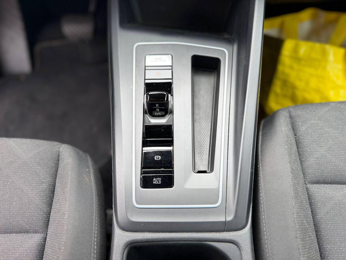 Volkswagen Golf Variant 1.5 etsi evo Style 130cv dsg