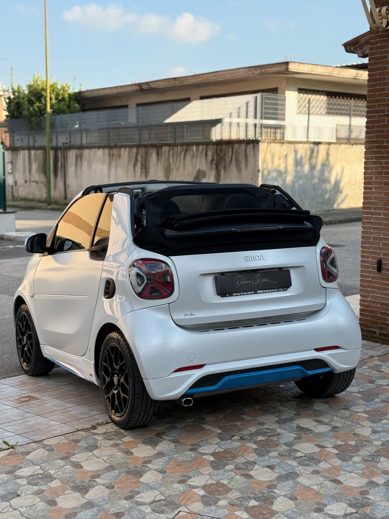 Smart ForTwo 90 0.9T twinamic cabrio Urbanrunner Proxy