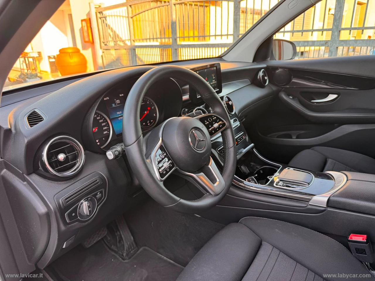 MERCEDES-BENZ GLC 200 d 4Matic Premium