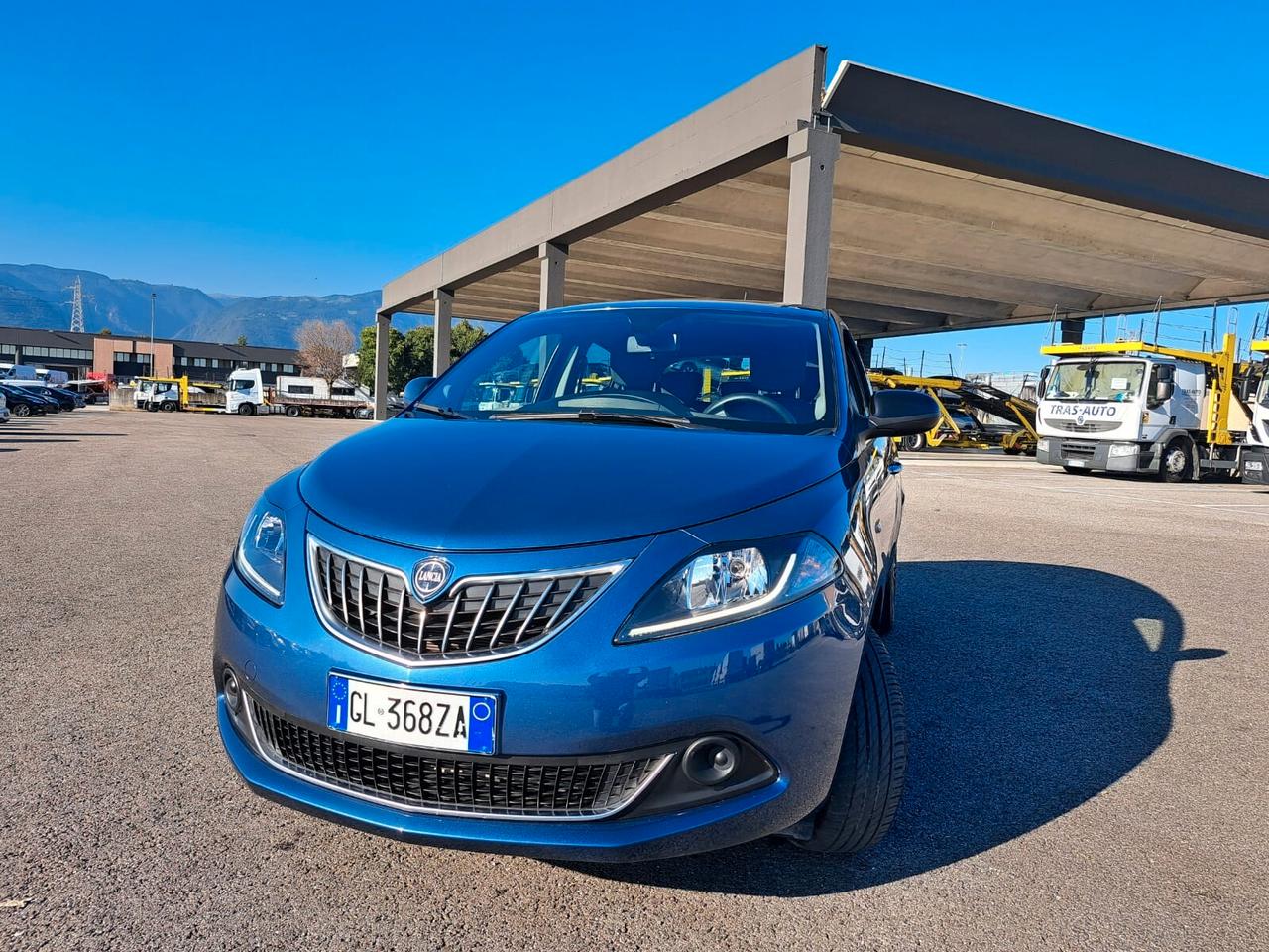 LANCIA YPSILON 1.0 FIRE FLY ECOCHIC SILVER