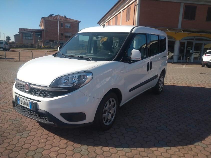 Fiat Doblo Doblò 1.6 MJT 16V 105CV Easy *SENZA VINCOLO DI FINANZIAMENTO*