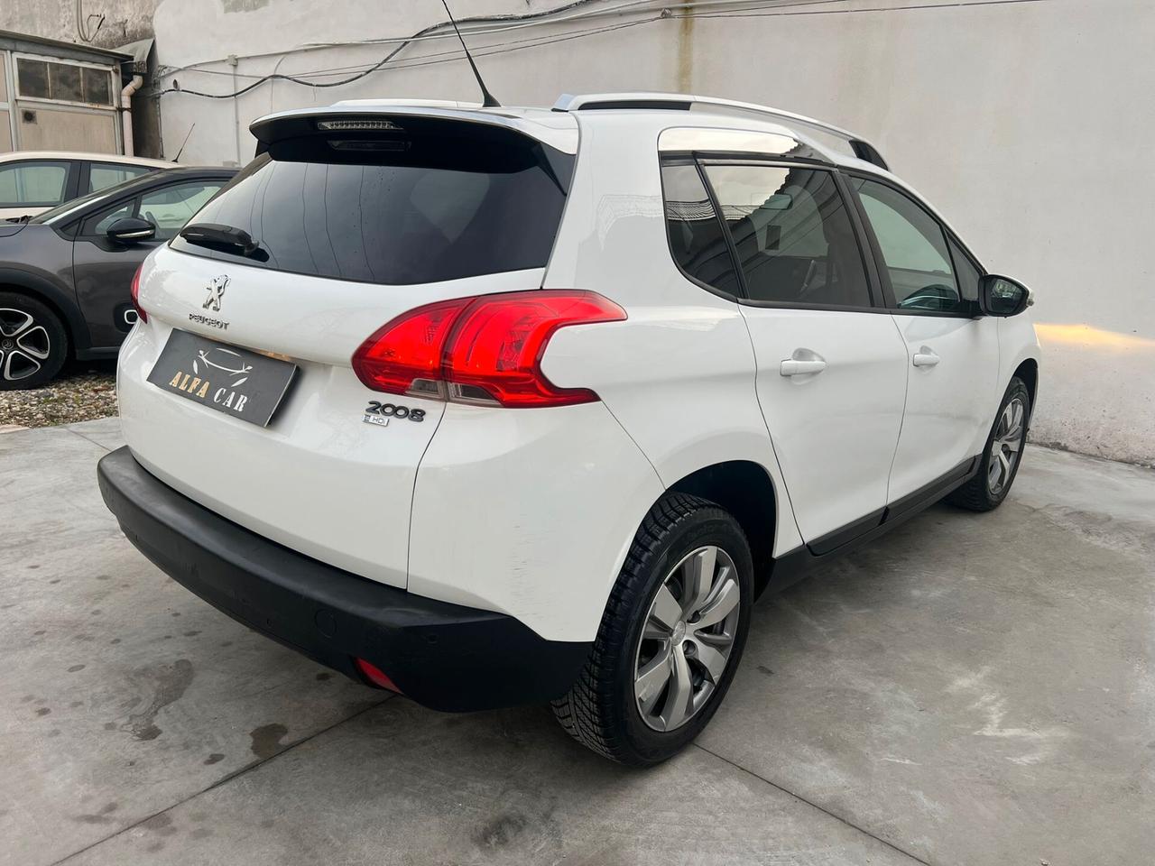 PEUGEOT 2008 1.6 HDi 92 CV 2015!!! ALLURE!!!