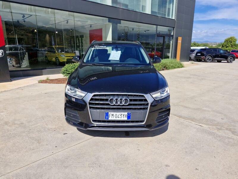 Audi Q3 I 2015 2.0 tdi Business 120cv s-tronic