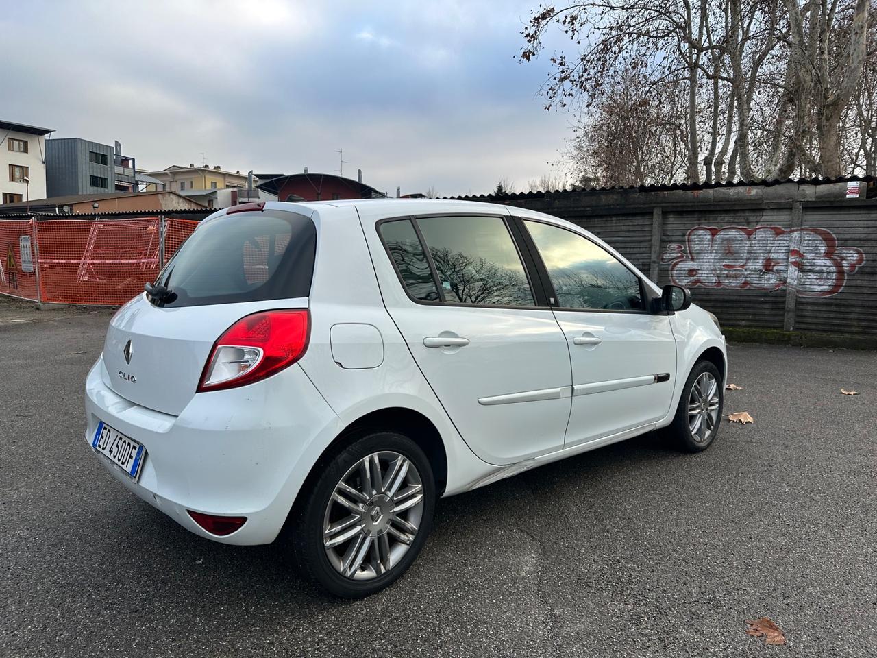 Renault Clio 1.2 16V TCE 100CV 5 porte Luxe