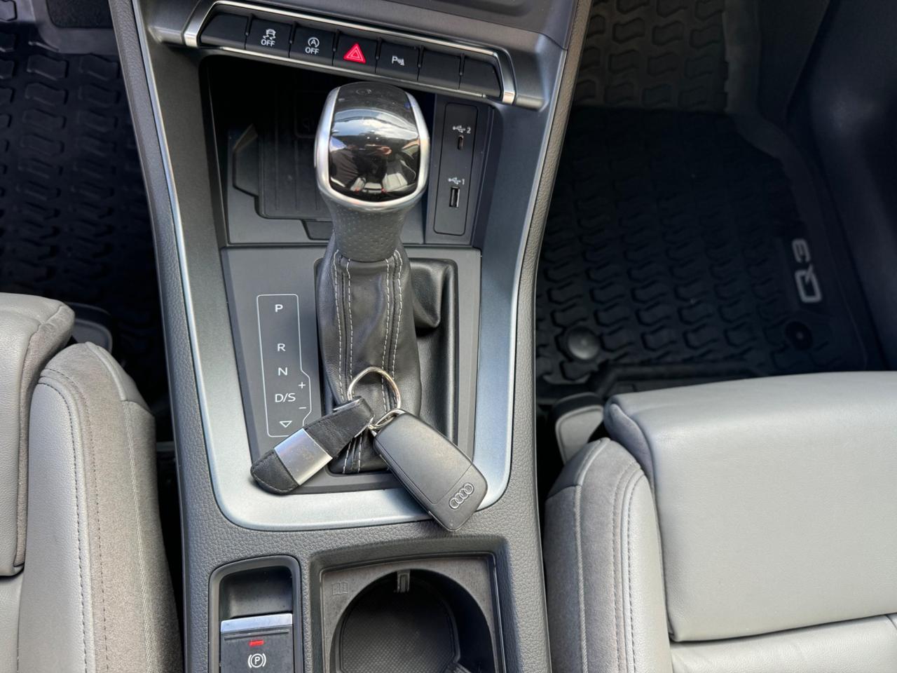 Audi Q3 40 TDI quattro S tronic S-Line