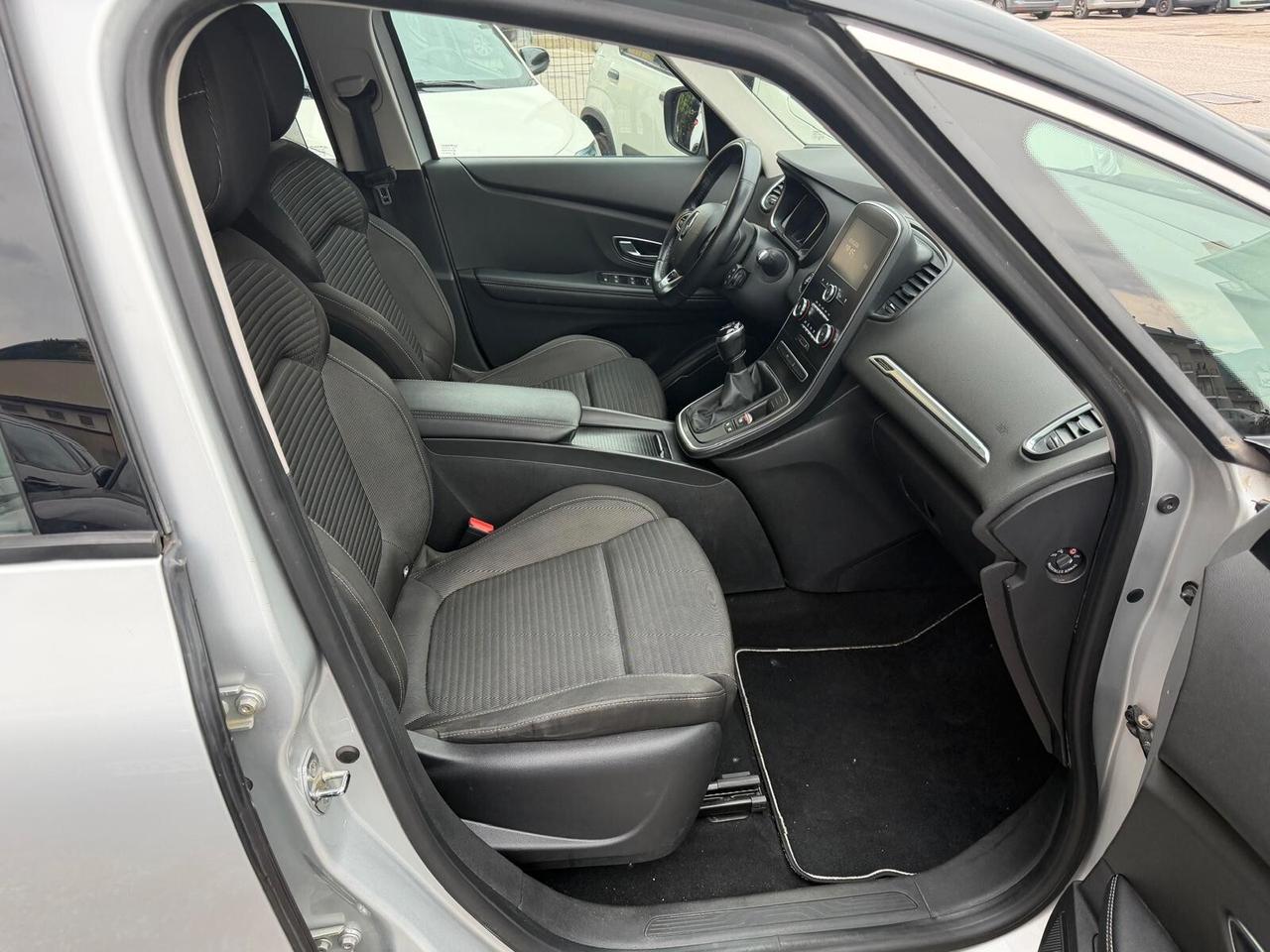 Renault Grand Scenic Blue dCi 120 CV Sport Edition