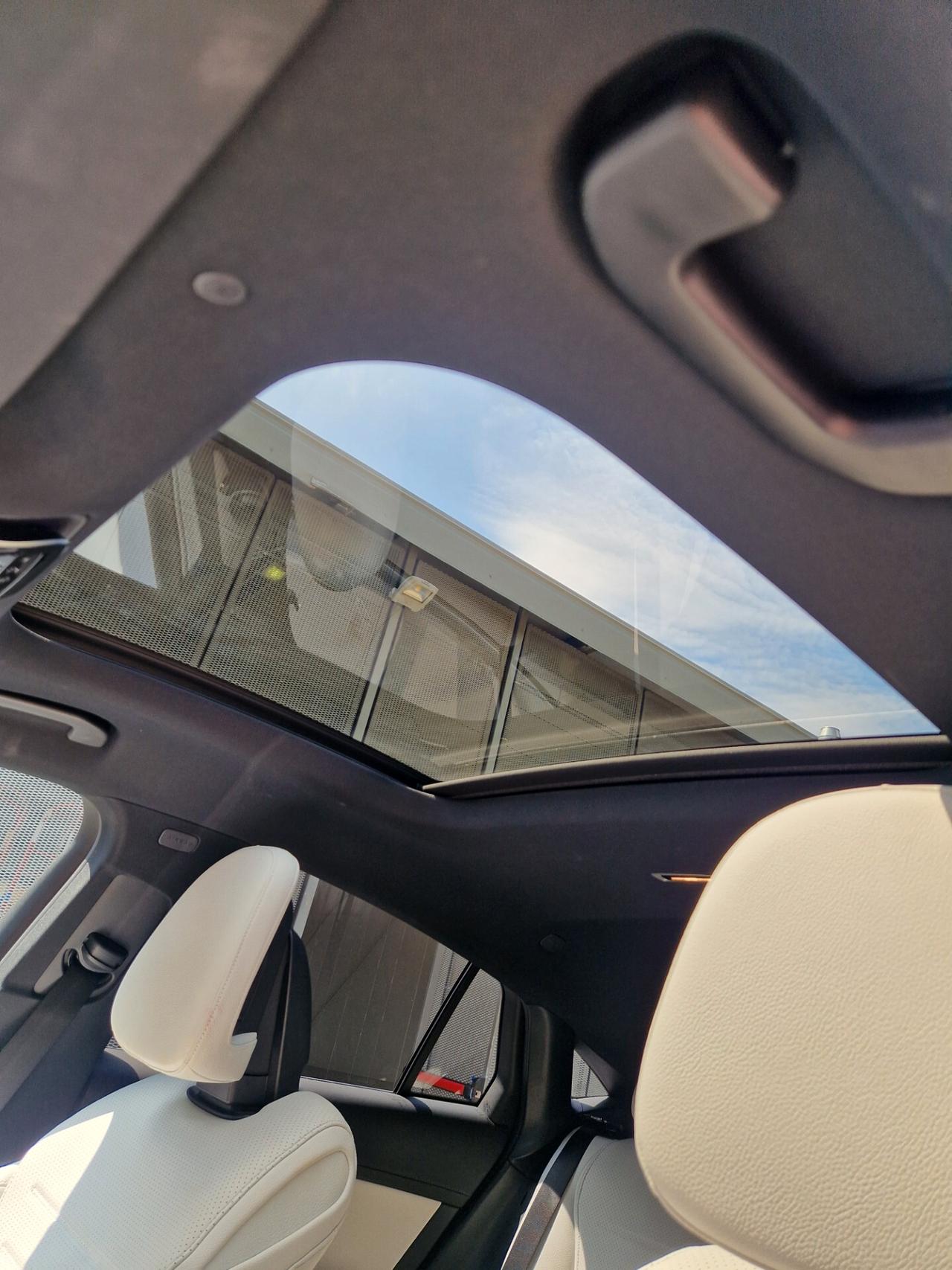 Mercedes-benz GLC 300 Hybrid AMG Line Premium