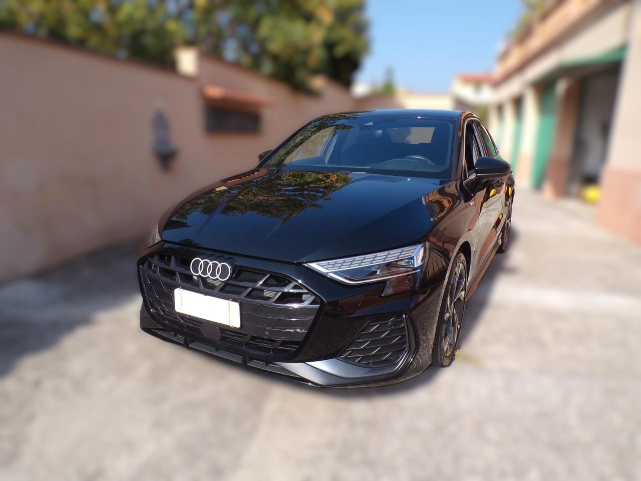Audi A3 Sedan 1.5 TFSI MHEV S line Edition S-tronic – Fari LED Matrix Navi Pari al Nuovo