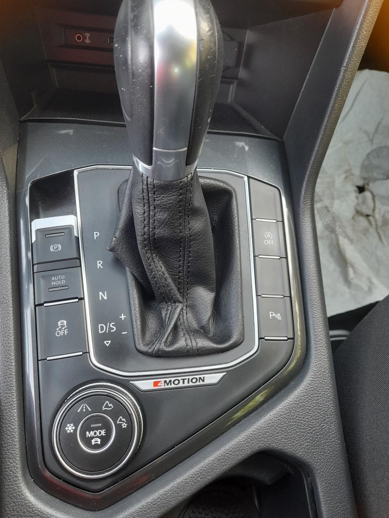 Volkswagen Tiguan 2.0 TDI SCR DSG 4MOTION Executive BMT