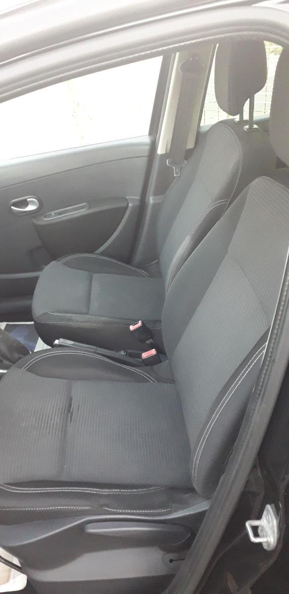 RENAULT - Clio - 1.2 5p. Dynamique