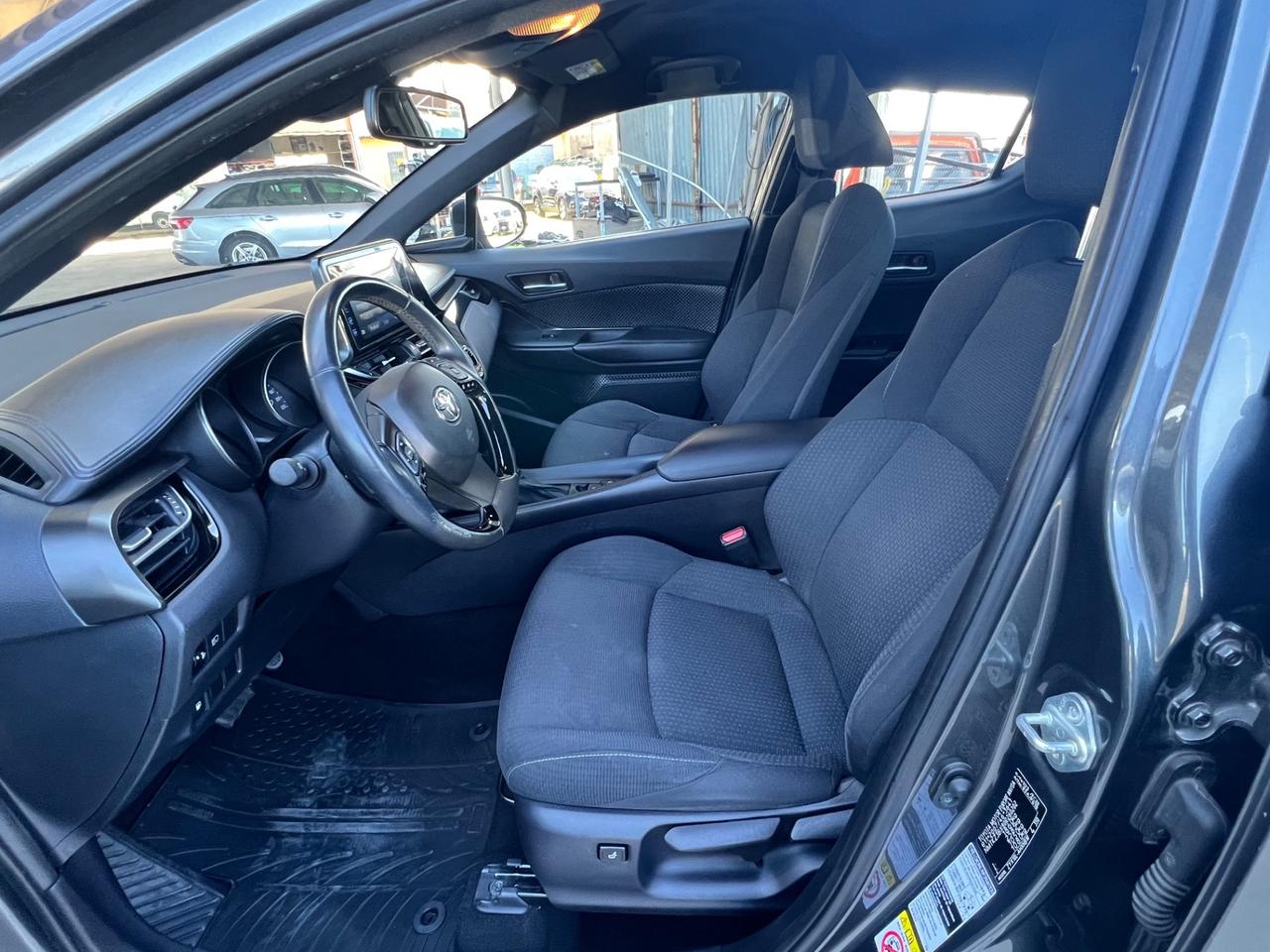 Toyota C-HR 1.8 Hybrid E-CVT 2WD Business FINANZIABILE