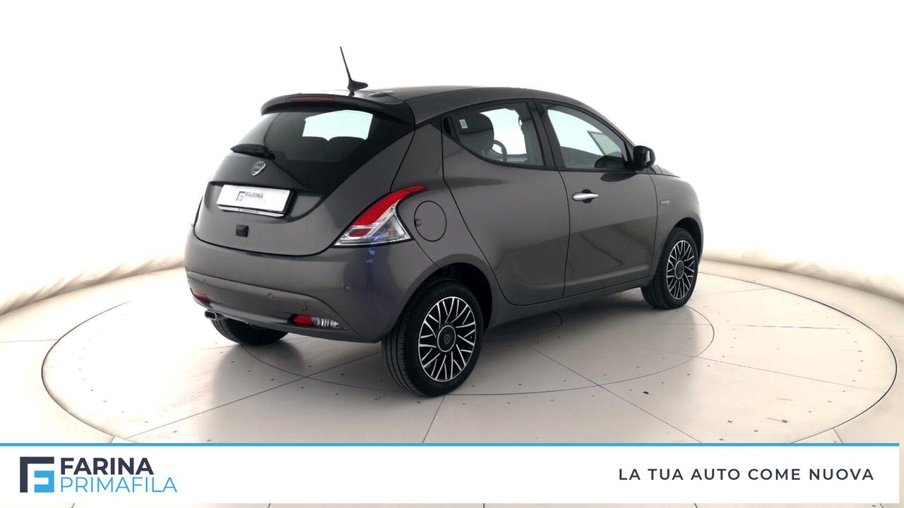 LANCIA Ypsilon III 2021 - Ypsilon 1.0 firefly hybrid Platino s&s 70cv
