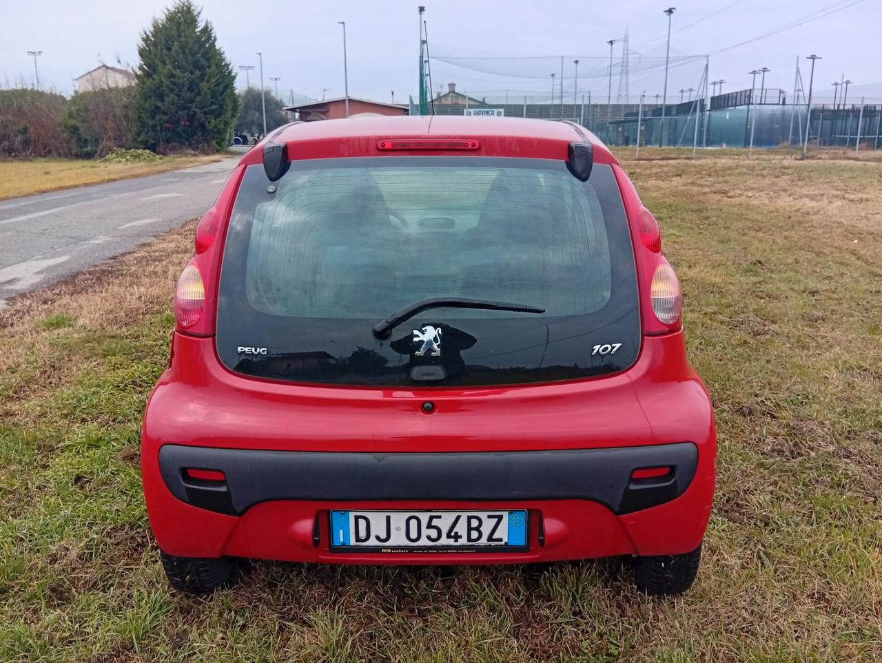 Peugeot 107 1.0 68CV 5 Porte 120.000km
