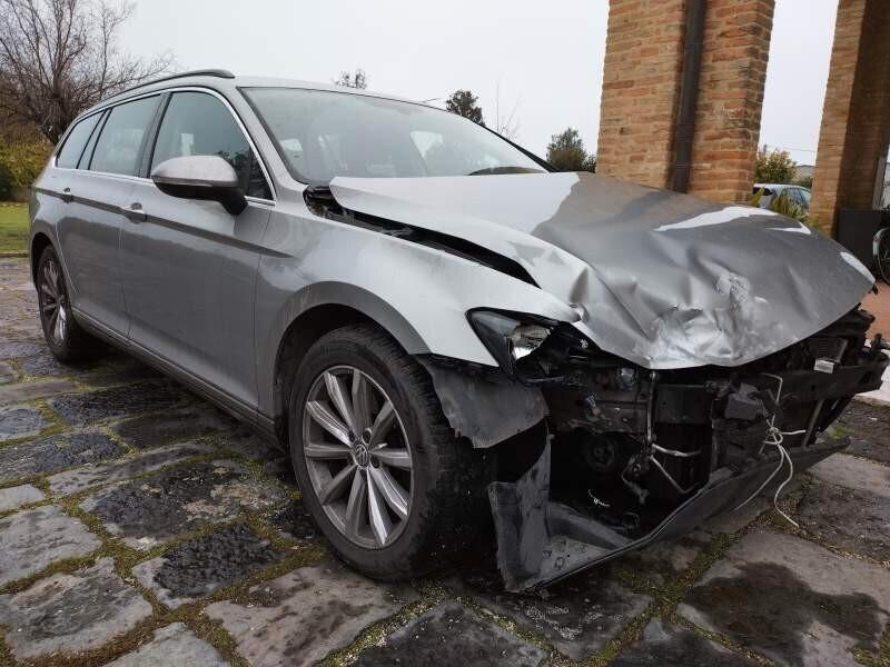 Volkswagen Passat 1.6 TDI Comfortline AIR-BAG OK!!!!!