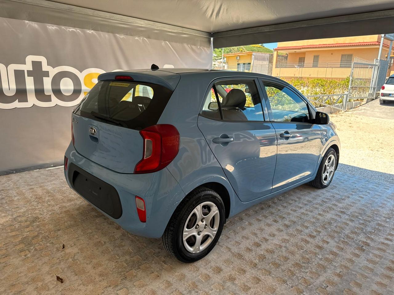 Kia Picanto 1000benzina