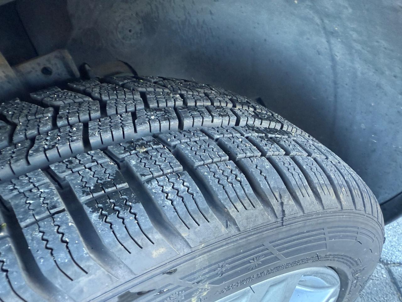 Renault Clio 1.2 16V 5 porte |NEOPATENTATI