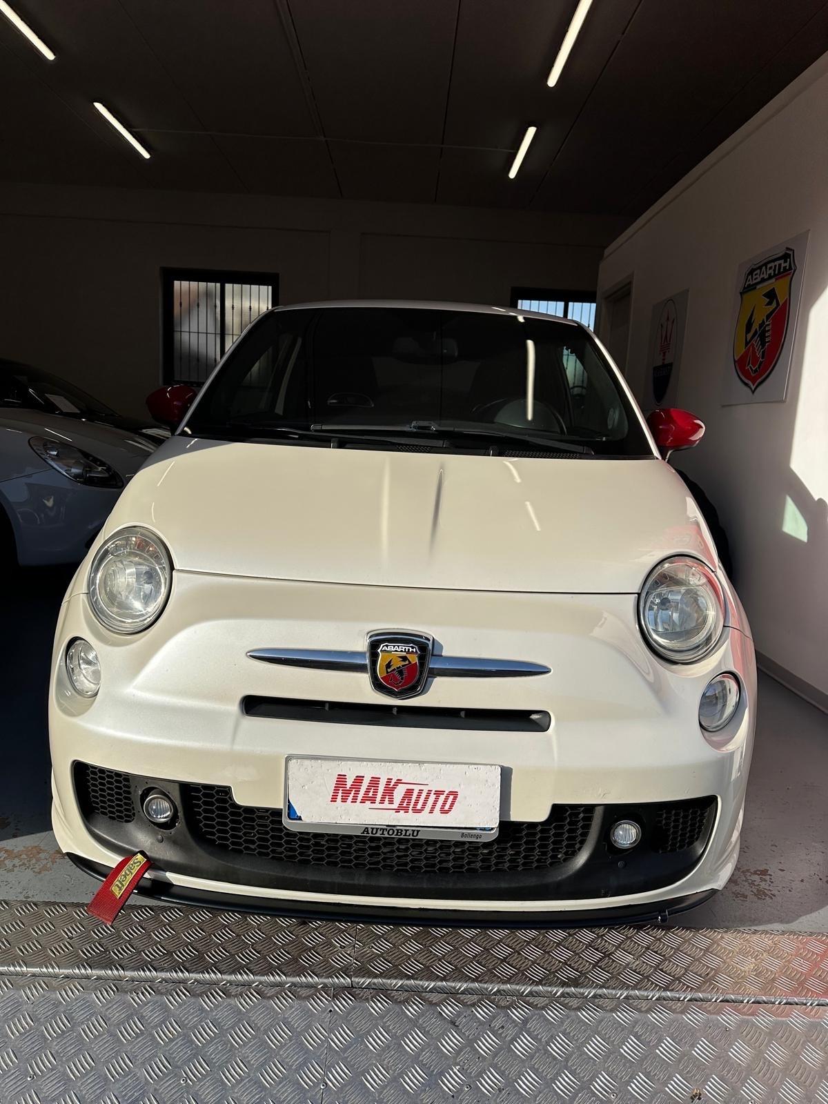 Abarth 500 1.4 Turbo T-Jet pari al nuovo