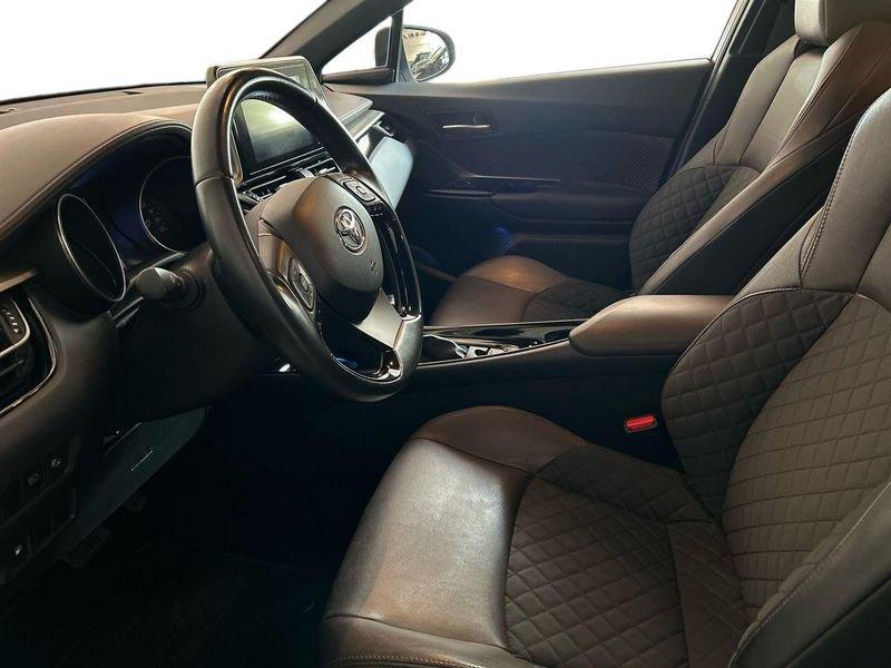 Toyota C-HR 5 Porte 1.8 Hybrid Lounge 2WD E-CVT