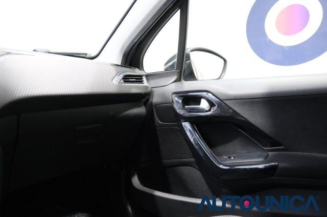 PEUGEOT 2008 PURETECH 82 S&S ALLURE NEOPATENTATI