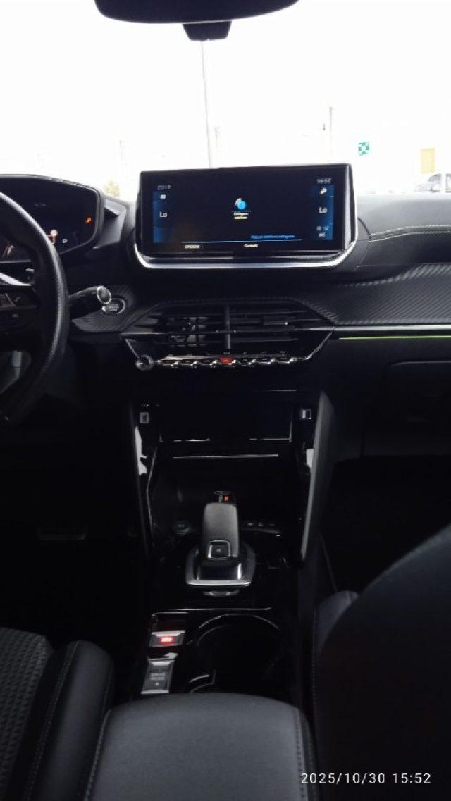 PEUGEOT 2008 BlueHDi 130 S&S EAT8 GT