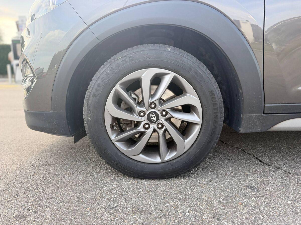 Hyundai Tucson 1.7 crdi Xpossible 2wd 141cv dct