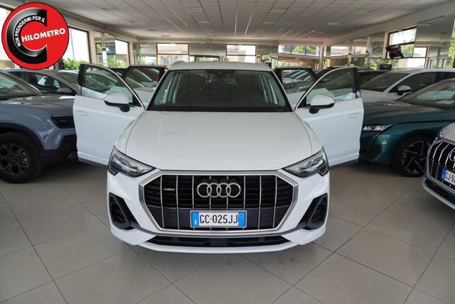 AUDI Q3 35 TDI quattro S tronic S line edition