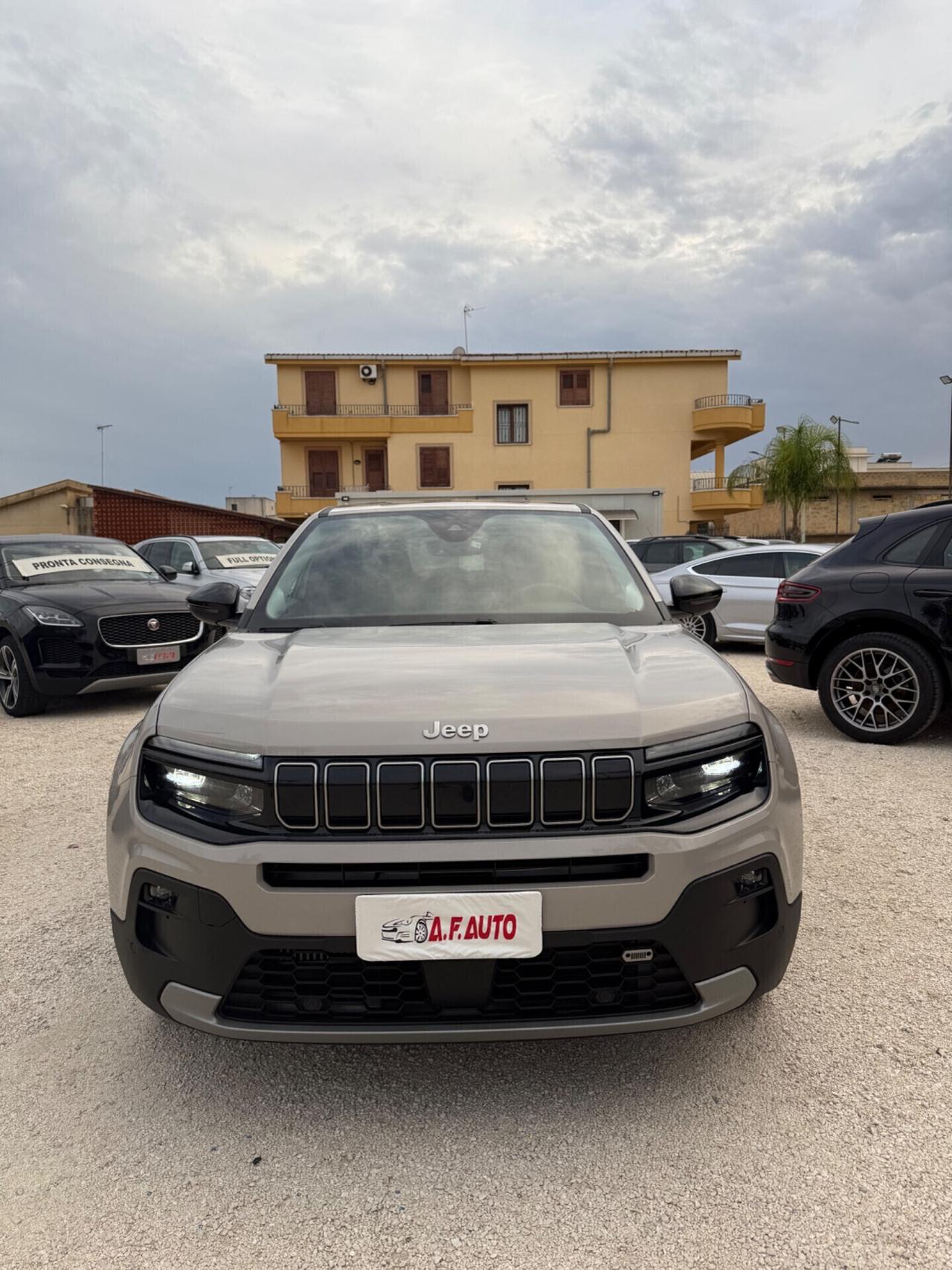 Jeep Avenger 1.2 Turbo 100 CV Summit