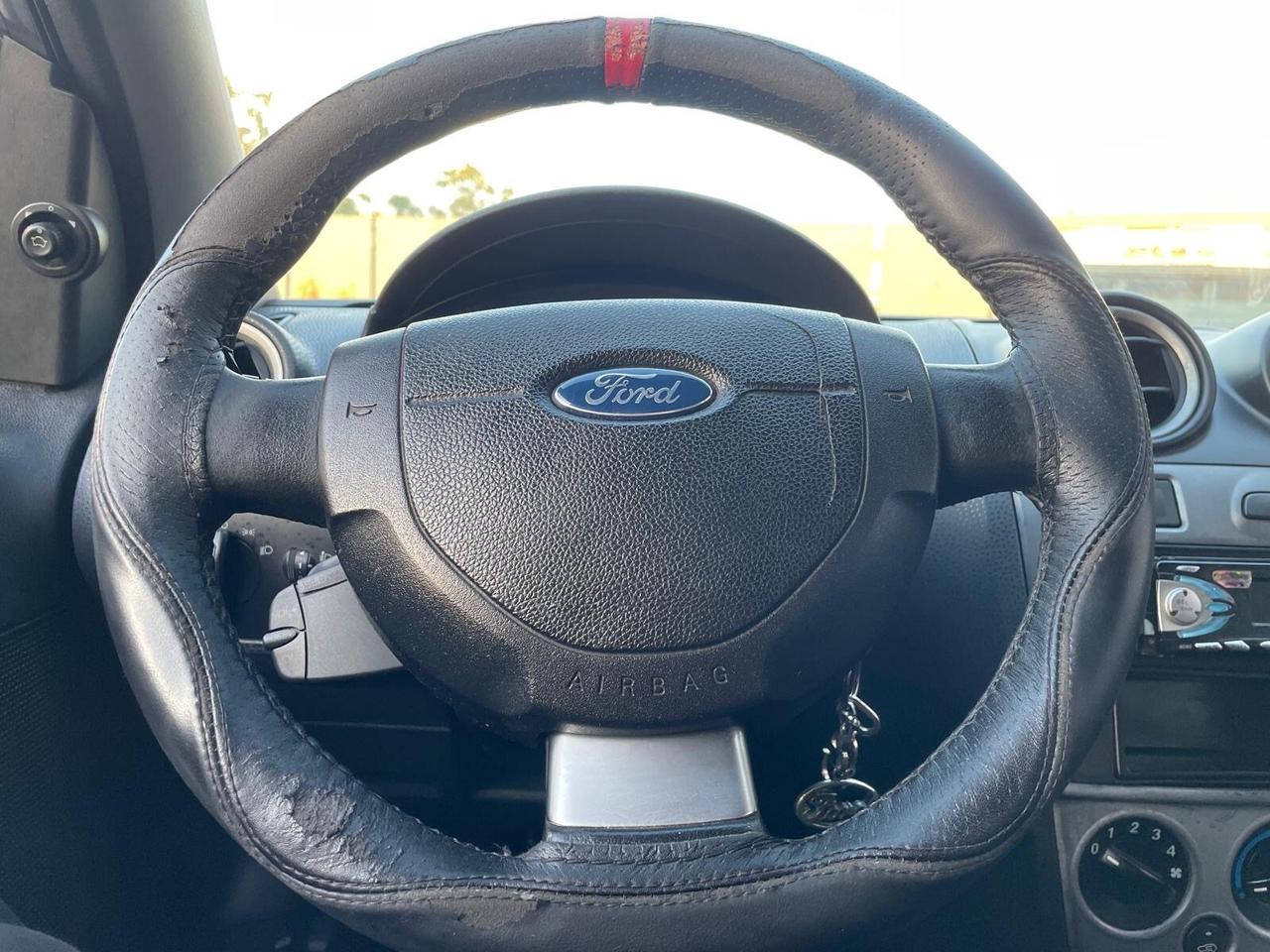 Ford Fiesta Restayling 1.4 TDCi 5p. Titanium SUPER Full