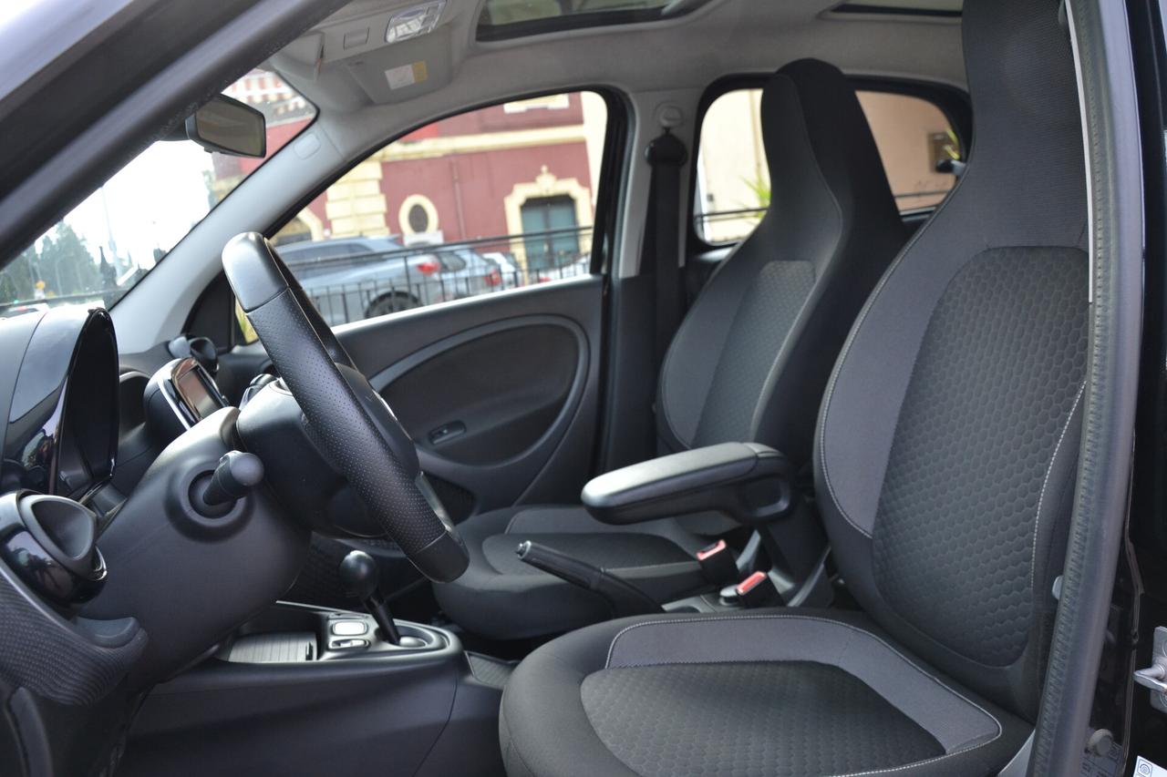 Smart ForFour EQ PULSE LED+NAV+PDC**PREZZO VERO**CARICA RAPIDA**