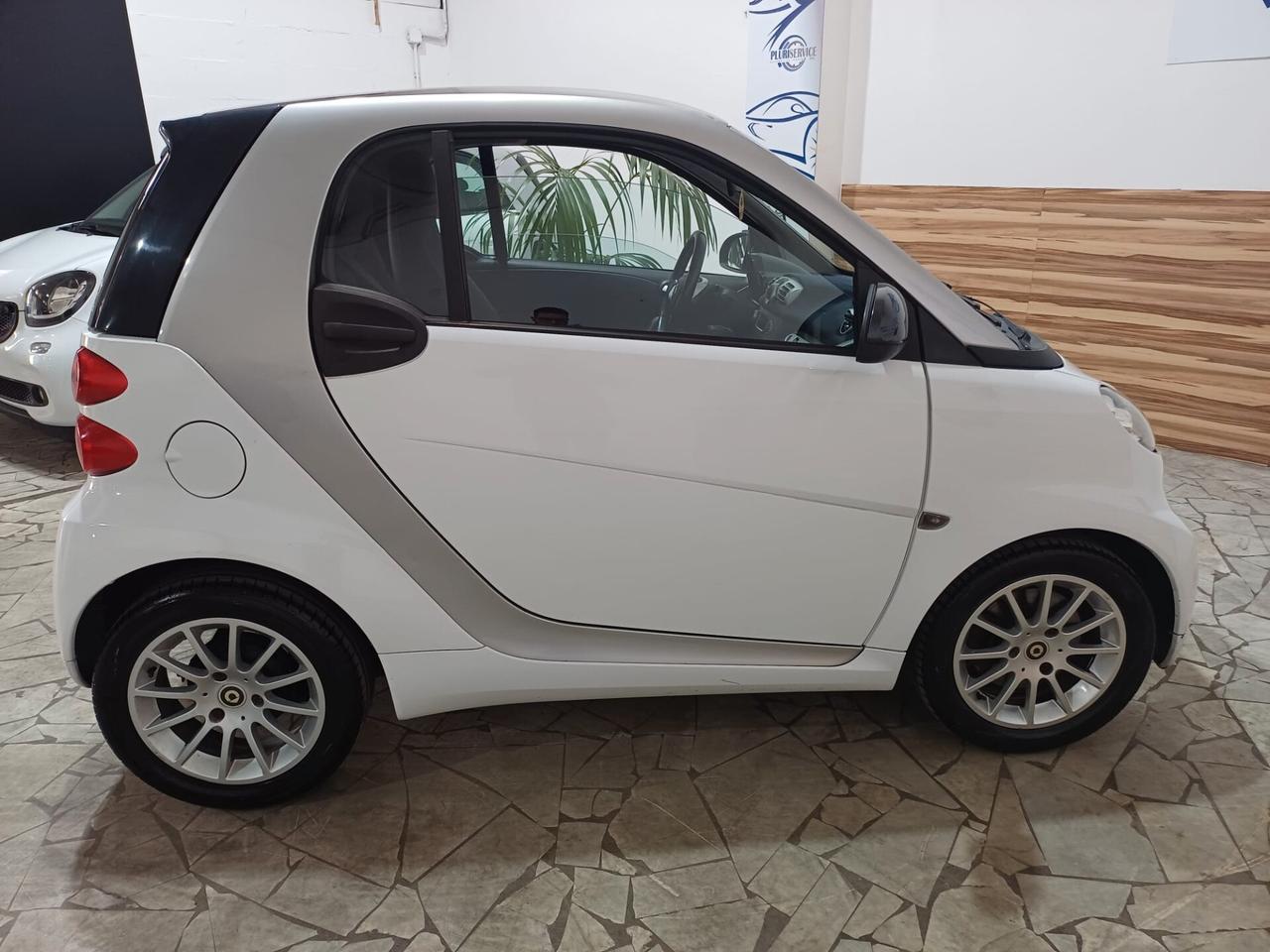 Smart ForTwo mhd passion - 2012